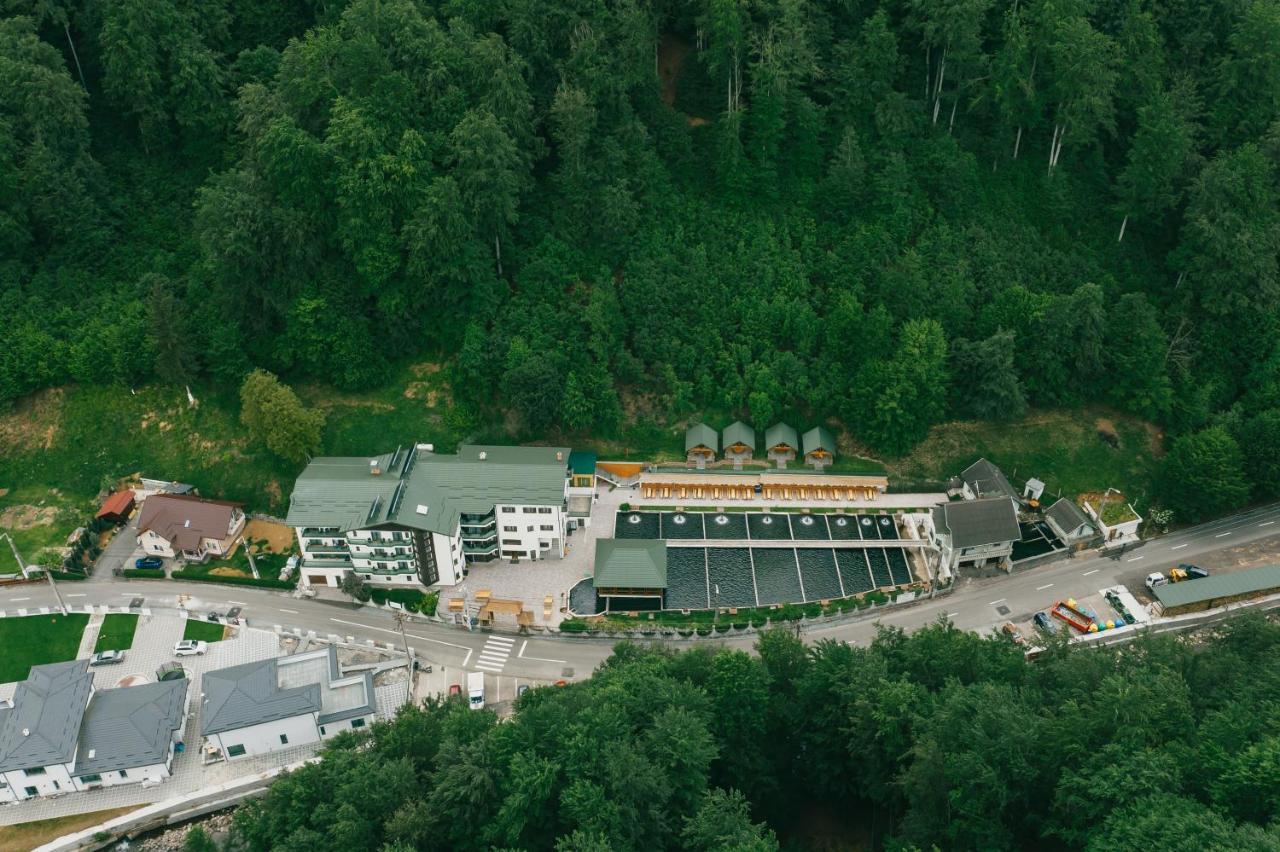 באיה מארה Lostrita - Pastravarie, Hotel & Spa מראה חיצוני תמונה