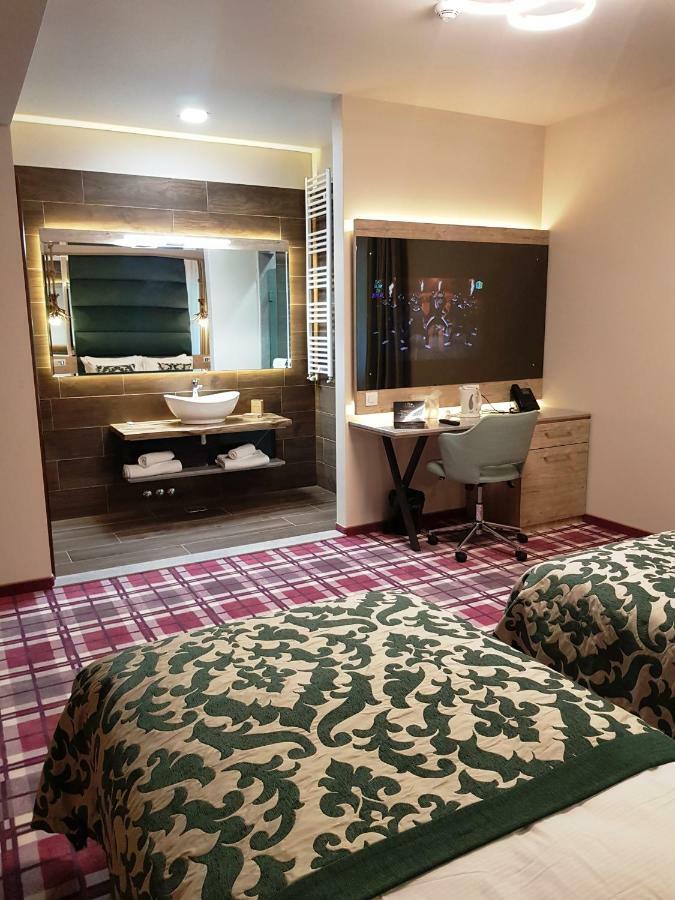 באיה מארה Lostrita - Pastravarie, Hotel & Spa מראה חיצוני תמונה