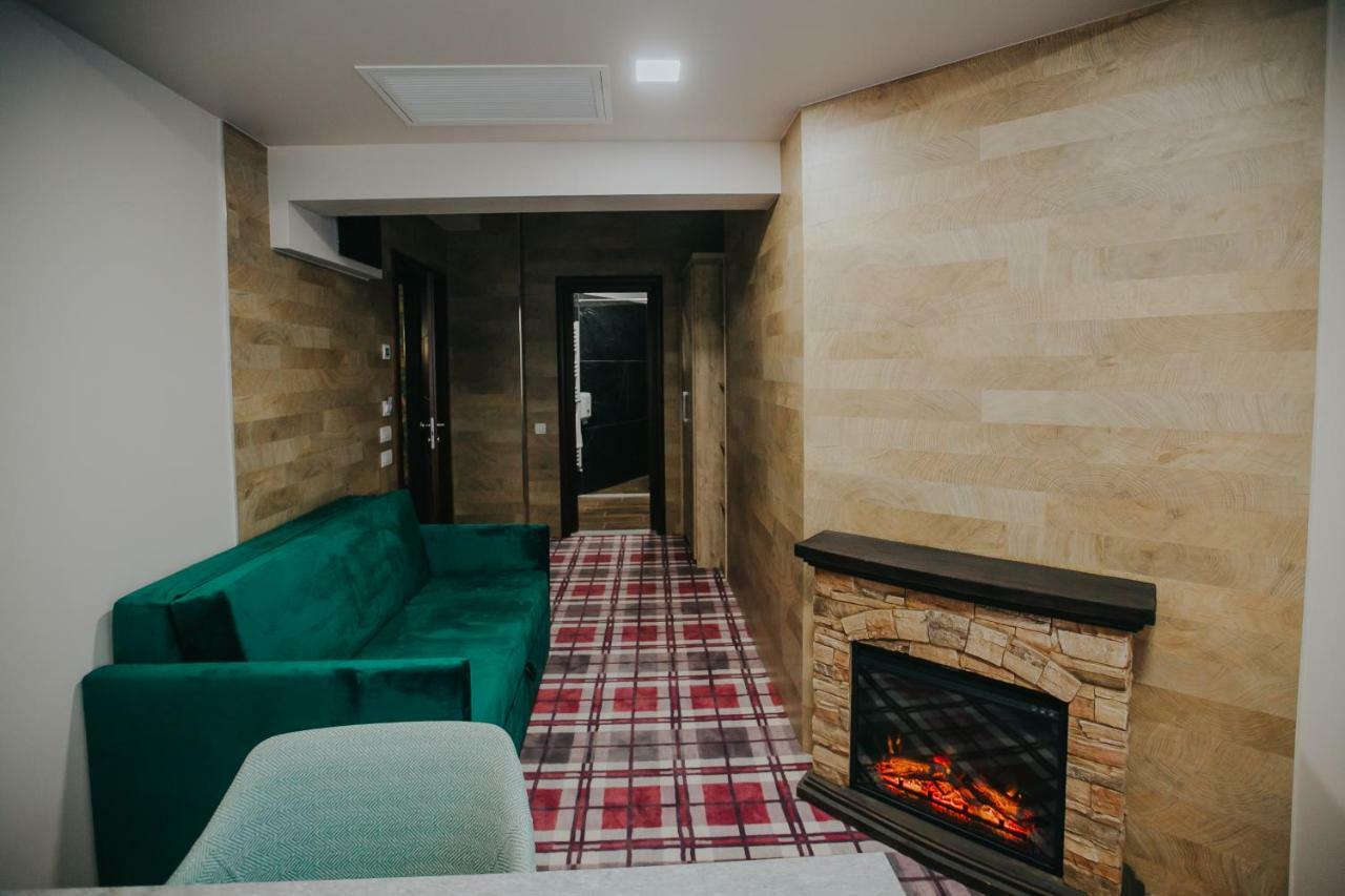 באיה מארה Lostrita - Pastravarie, Hotel & Spa מראה חיצוני תמונה